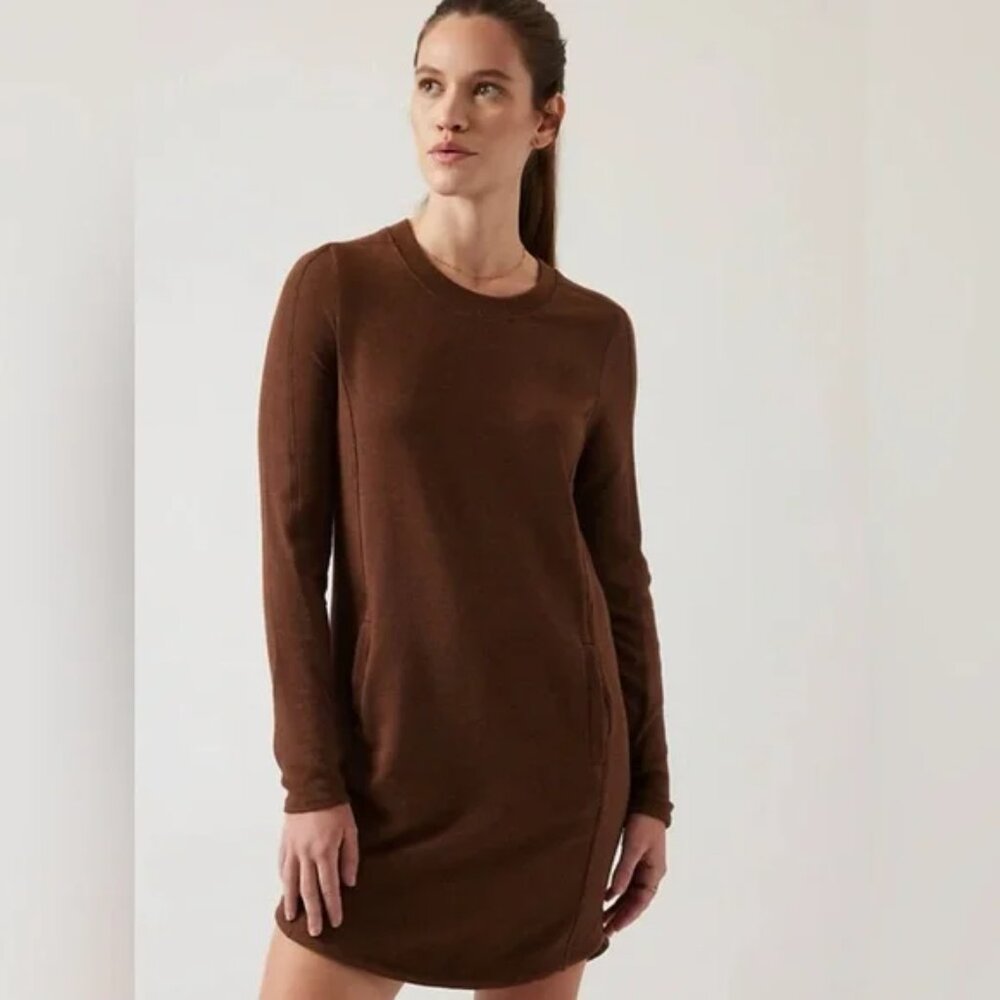 Athleta Balance Sweatshirt Robe Dress in Spiced Cabernet Brown size M Athleisure